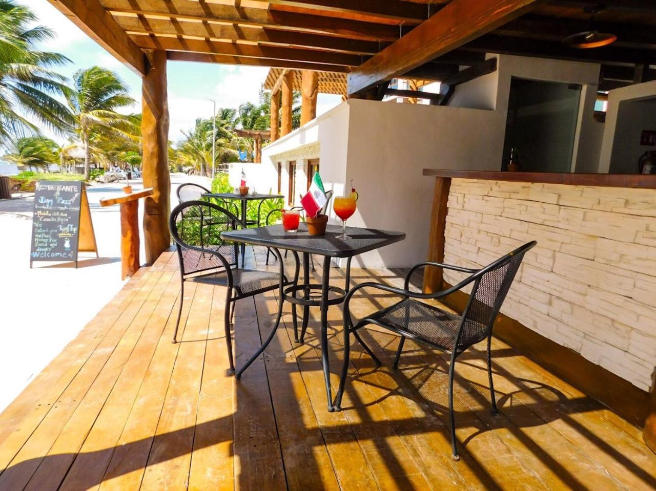 Aquastar By Rt Vacation Rentals Mahahual Buitenkant foto