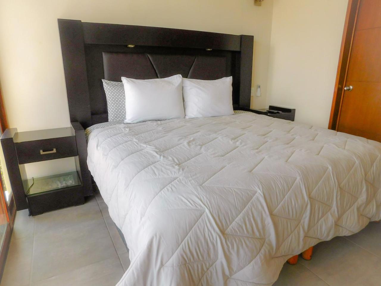 Aquastar By Rt Vacation Rentals Mahahual Buitenkant foto